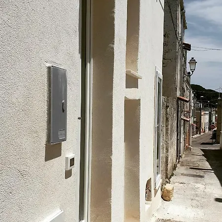 Le Antiche Dimore Di Dea Apartment Miggiano